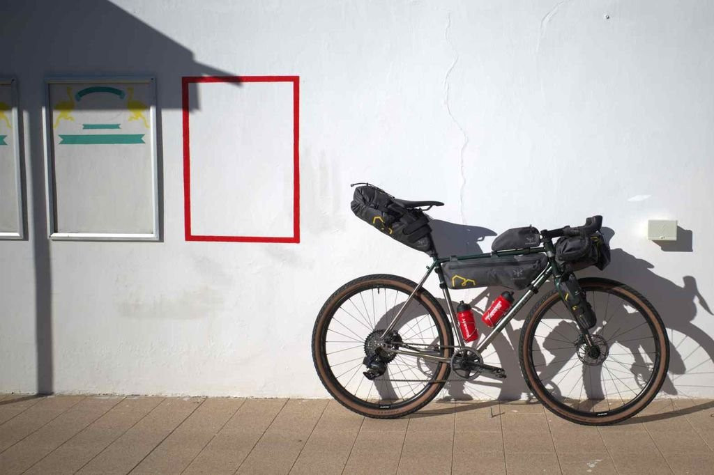 Sacoche de cadre Apidura Expedition Compact Frame Pack