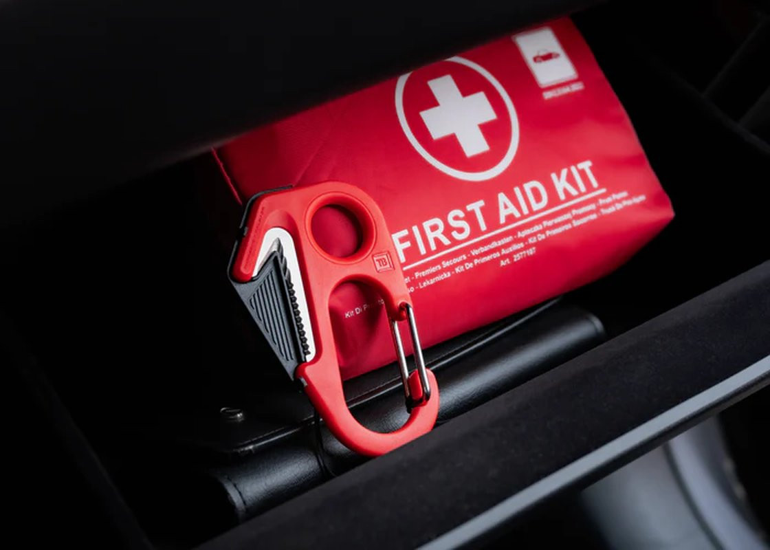 TB Outdoor Emergency Release – coupe-sangle d’urgence compact