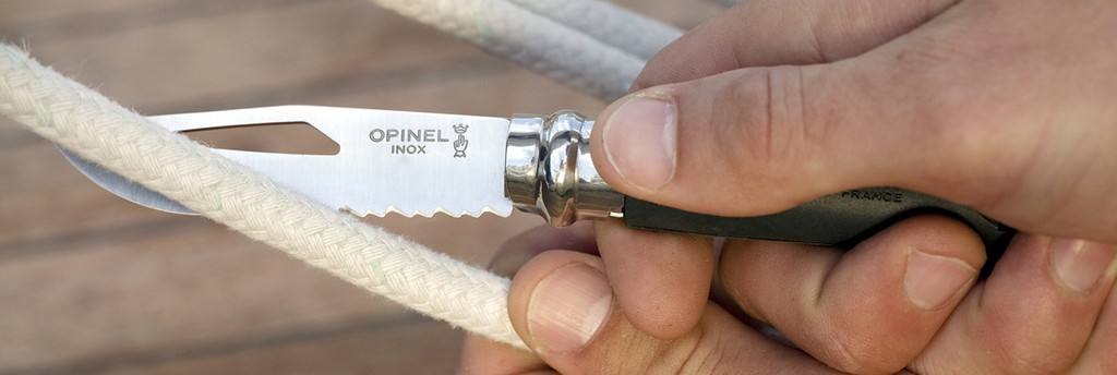 Opinel N°8 Gravé Rando - Manche Hêtre 11 Cm - Anneau De Sécurité - Neuf