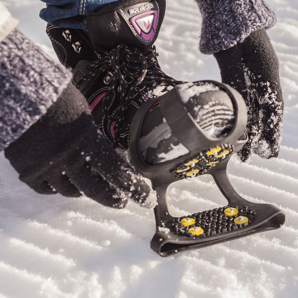 Crampons antidérapants sales
