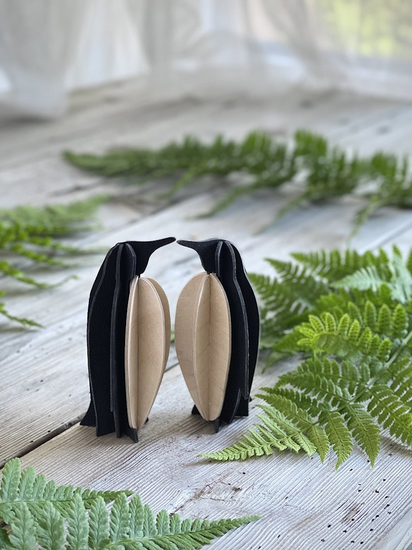 Manchot en bois Lovi Penguin