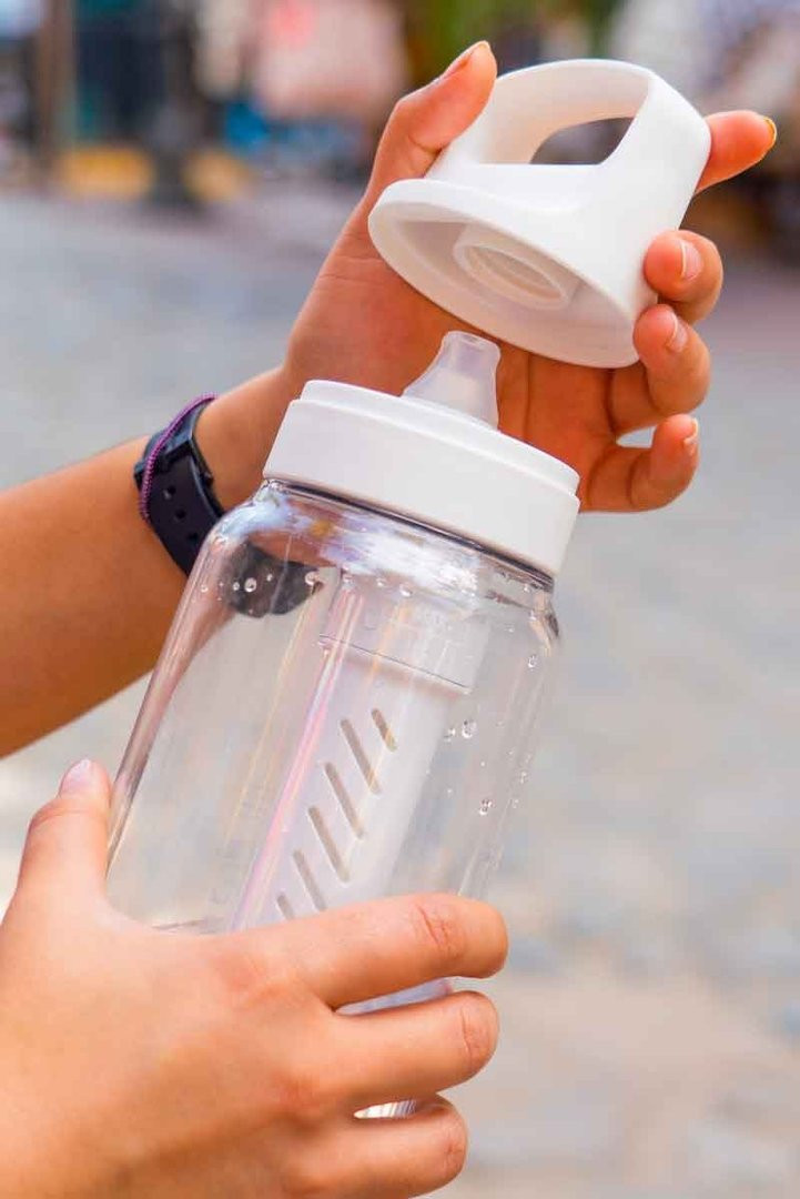 LifeStraw Gourde à paille filtrante GO Tritan Renew - 650 mL pas cher