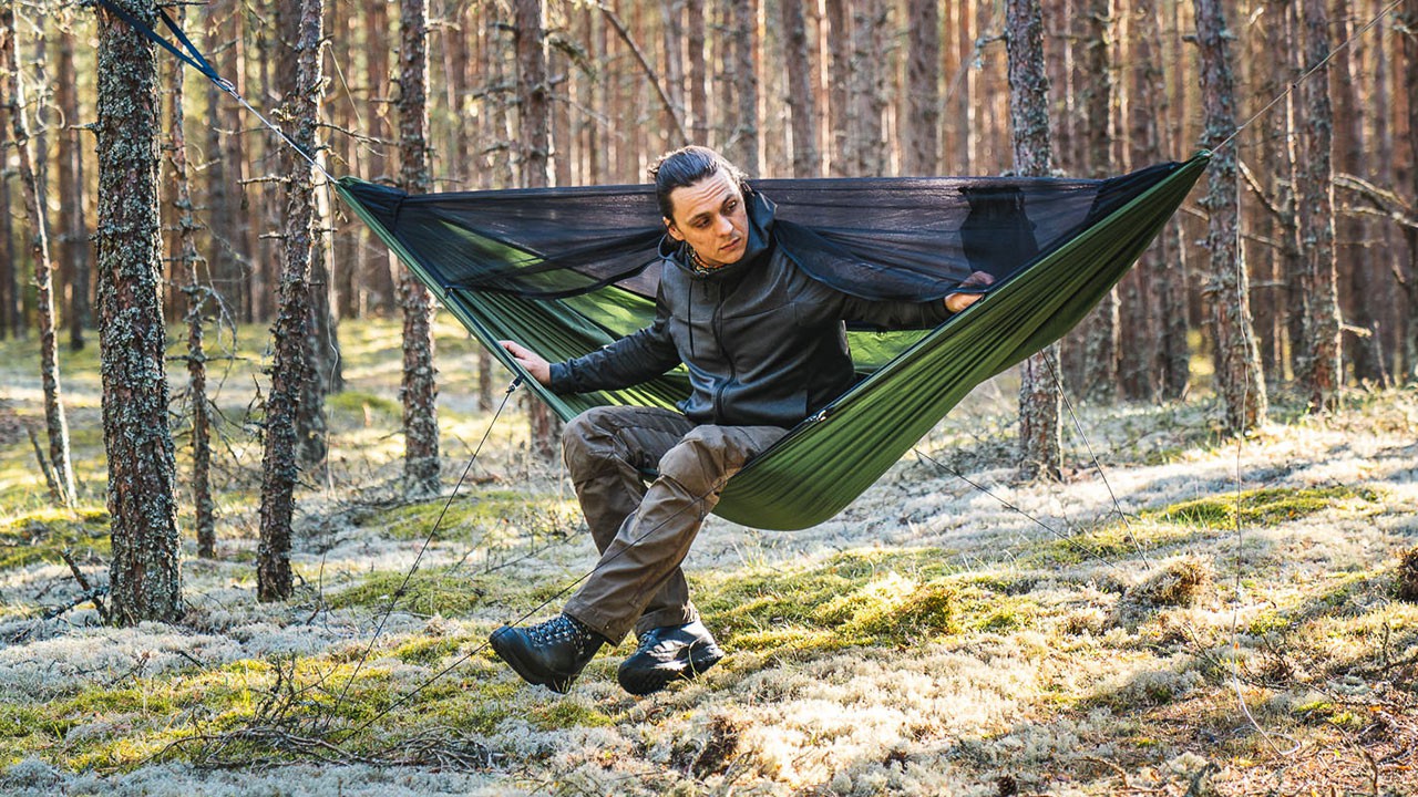 Hamac De Camping Lesovik DRAKA - Midnight Sky Avec Moustiquaire Intégrée - Occasion Testé