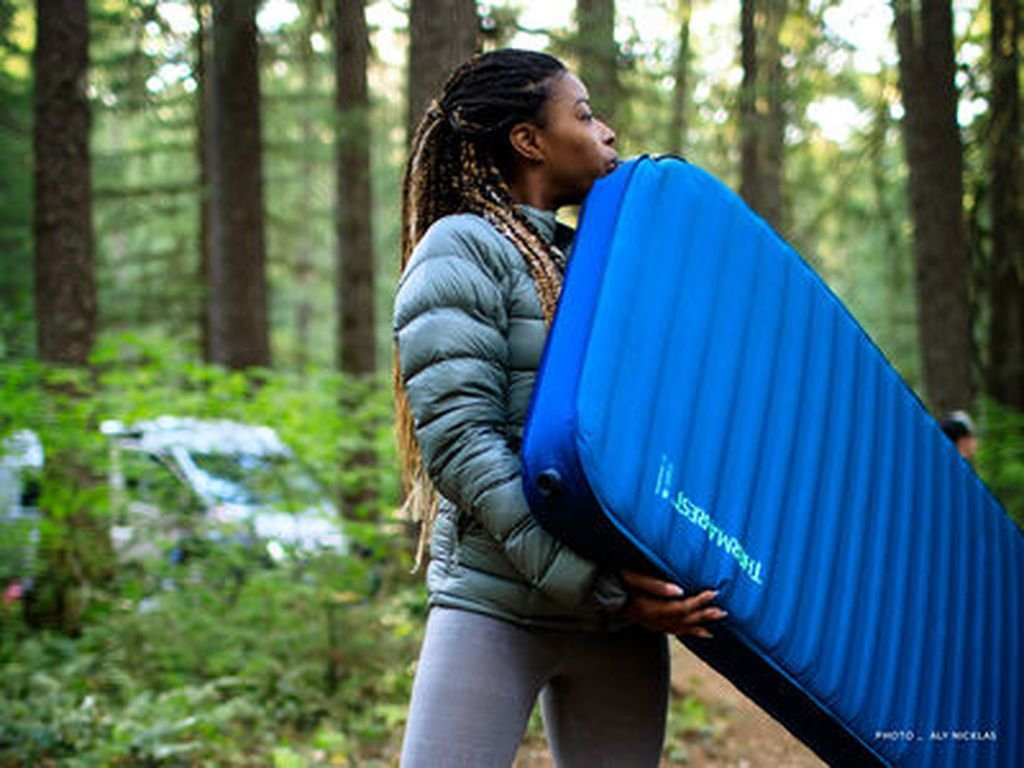 Therm-a-Rest BaseCamp Regular Poseidon blue au meilleur prix sur Therm-a-Rest BaseCamp Regular Poseidon blue au meilleur prix sur
