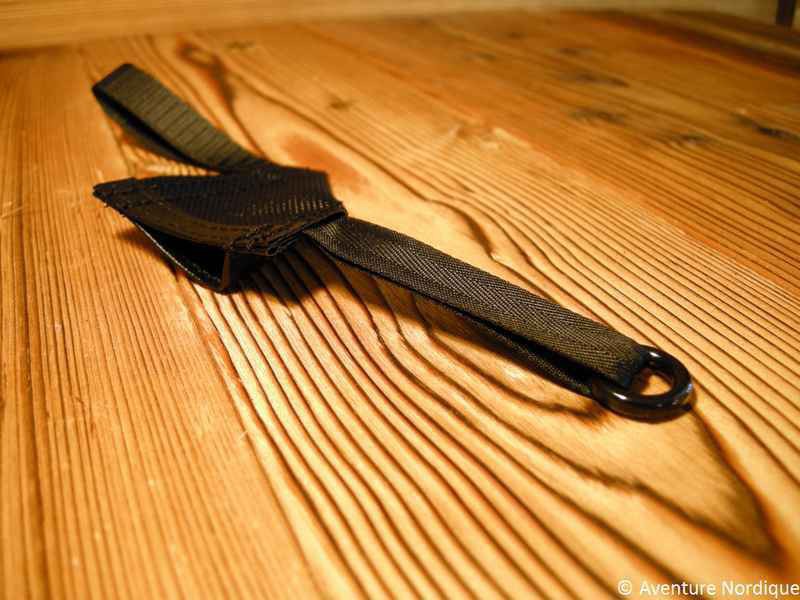 Akto Pole Holders
