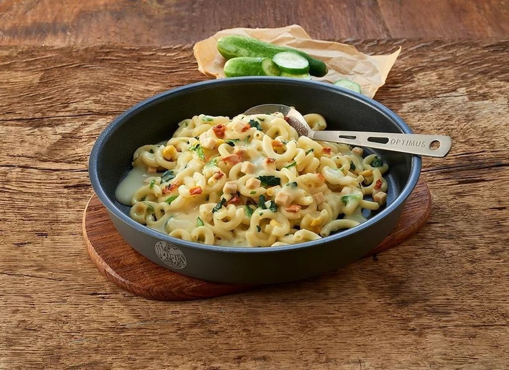 Poulet à la crème, pâtes et épinards - Trek’n eat 