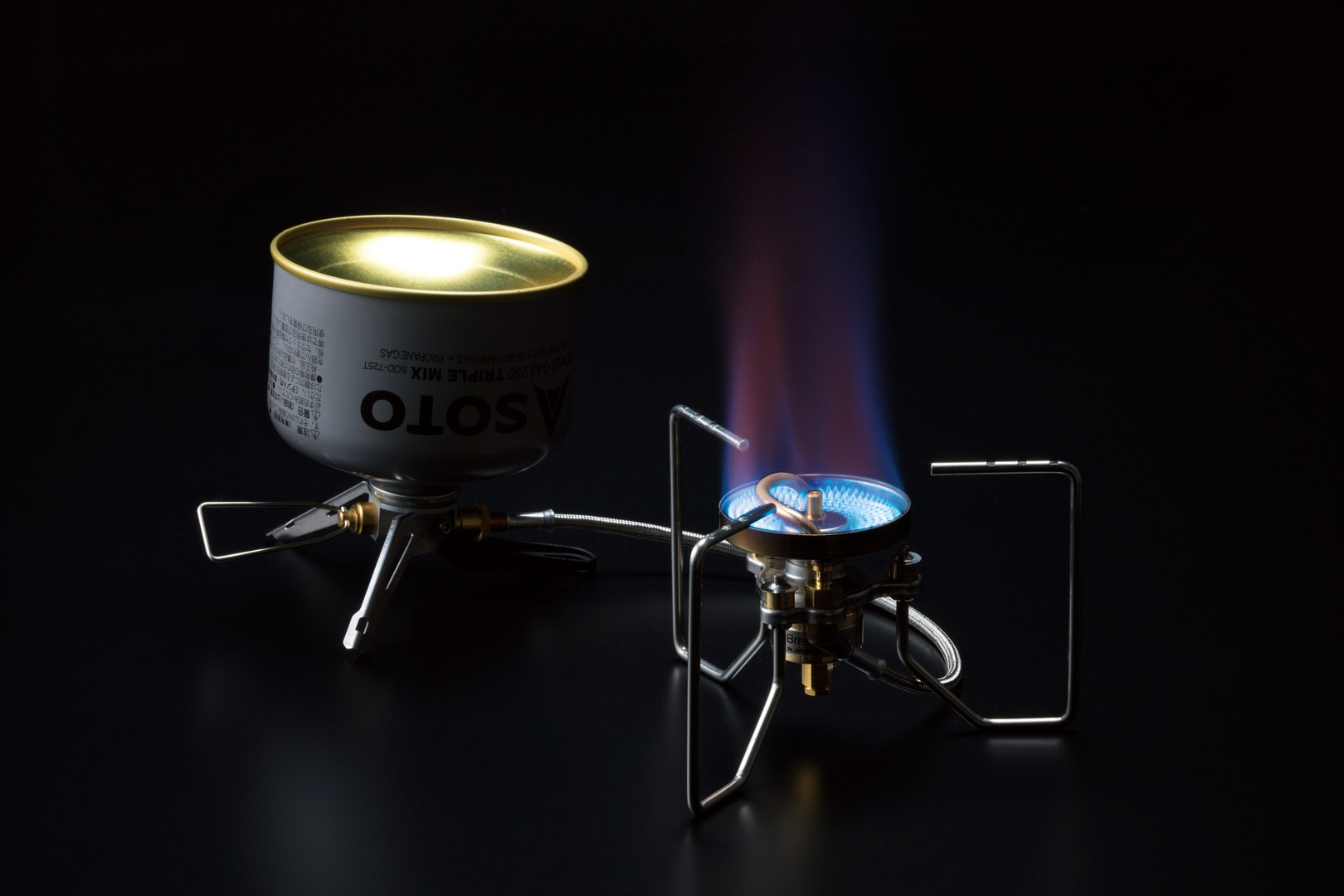 Réchaud multicombustible Soto StormBreaker : essence et gaz