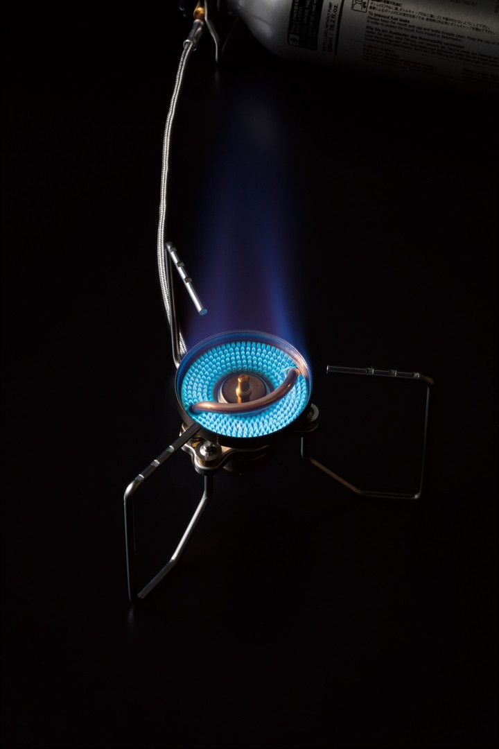Réchaud multicombustible Soto StormBreaker : essence et gaz