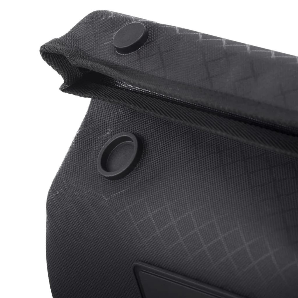 Sacoche de guidon légère et imperméable Ortlieb Sling-Bag Metrosphere - Noir/Black Embossed