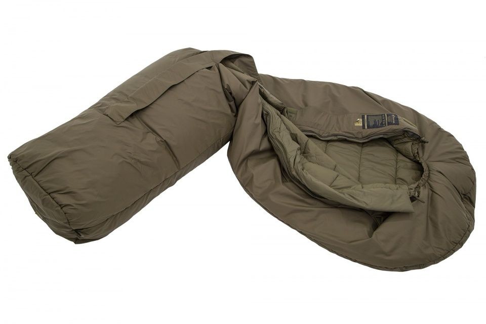 2 SACS DE COUCHAGE HIVER CARINTHIA DEFENCE4 DEFENCE 4 NEUFS 26°C 2 SACS DE COUCHAGE HIVER CARINTHIA DEFENCE4 DEFENCE 4 NEUFS 26°C