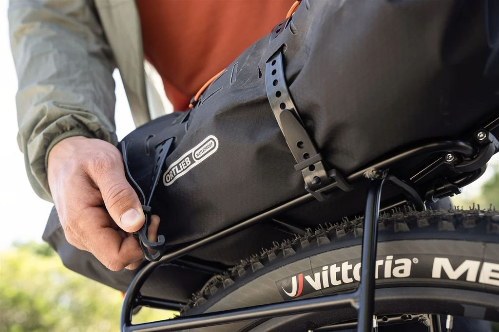 Sacoche bikepacking imperméable et multifonctionnelle Ortlieb Dry-Pack 