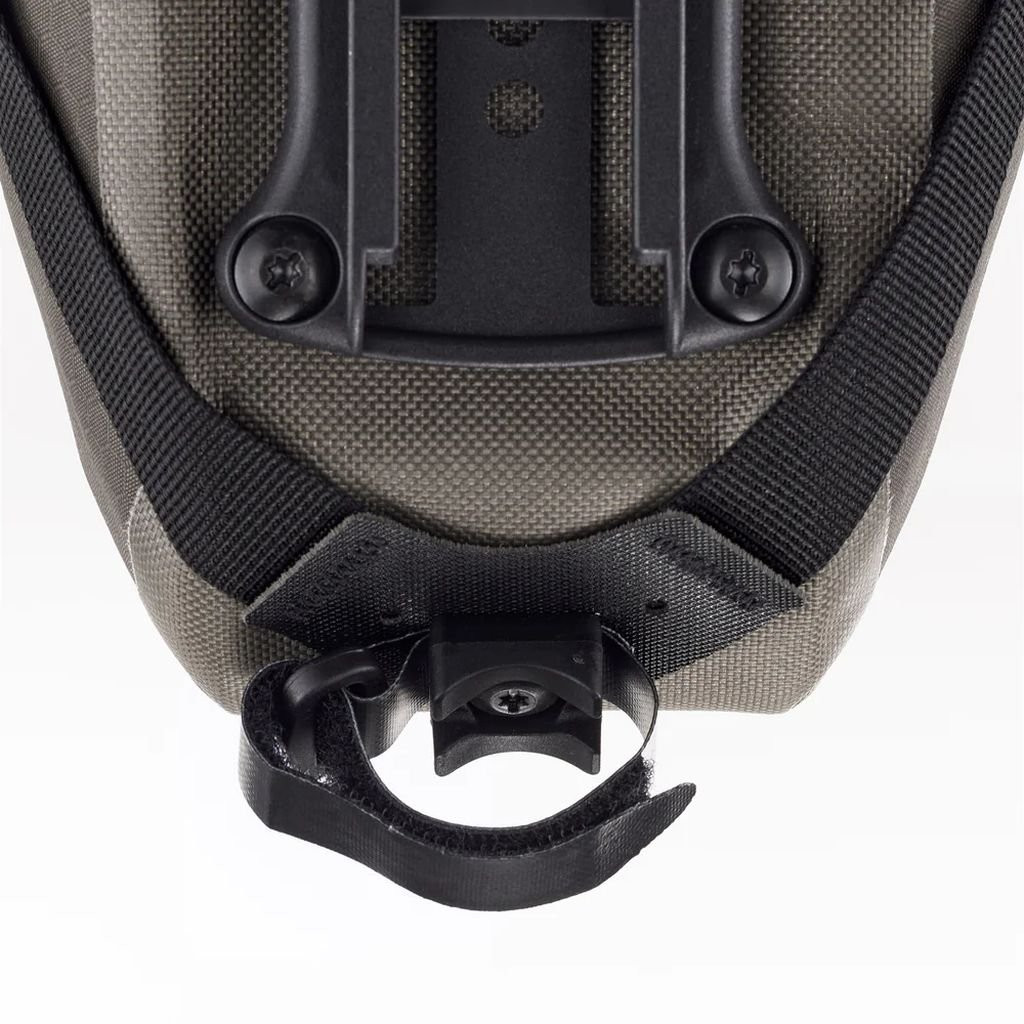 New Synthetic Race Exercise Saddle Red Light Weight