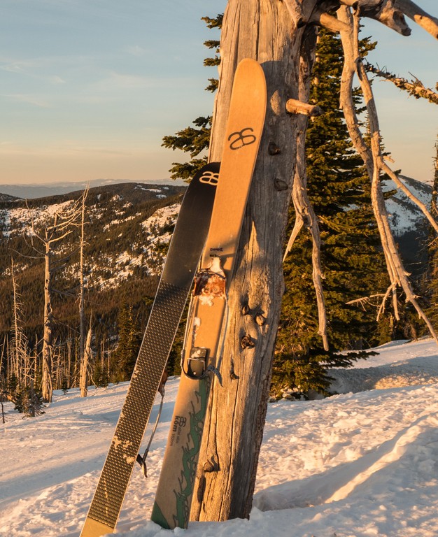 Skis Altai Kom