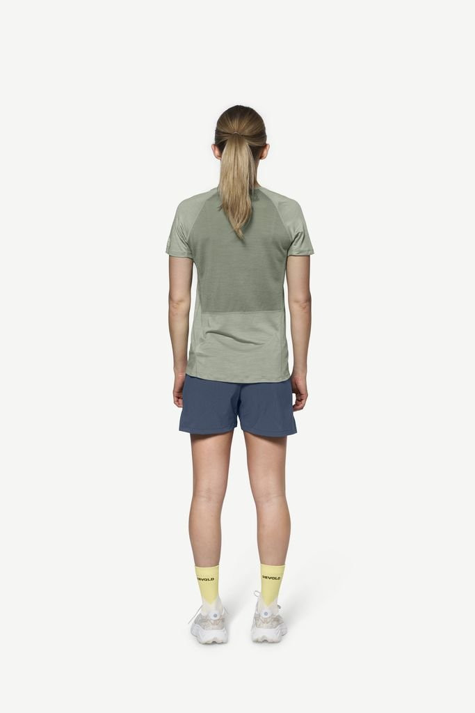Tee-shirt léger Devold Endurance Merino 130 T-Shirt Woman - Vert Olive/Fog