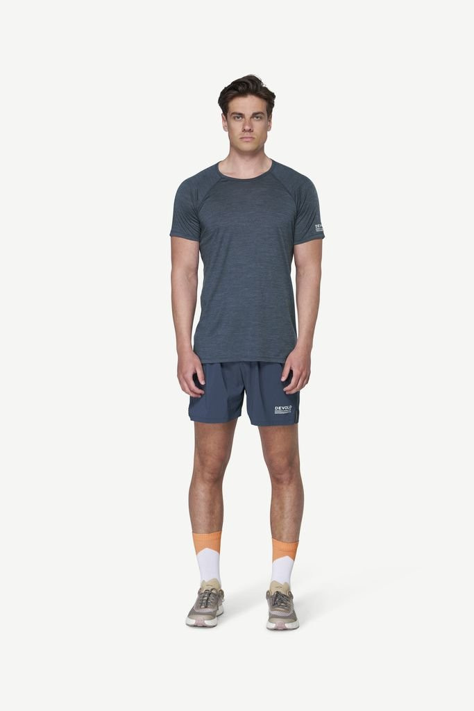 Tee-shirt léger manches courtes Devold Endurance Merino 130 T-Shirt Man - Night