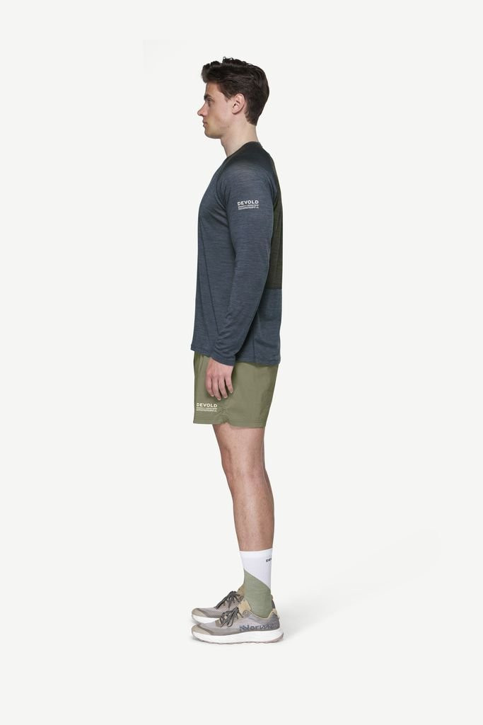 Tee-shirt très léger manches longues Devold Endurance Merino 130 Shirt Man - Night