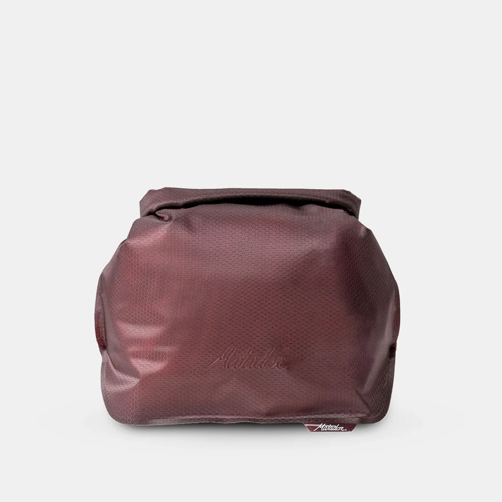 Trousse de toilette ultralégère et imperméable Matador FlatPak Waterproof Toiletry Case - Bordeaux/Garnet