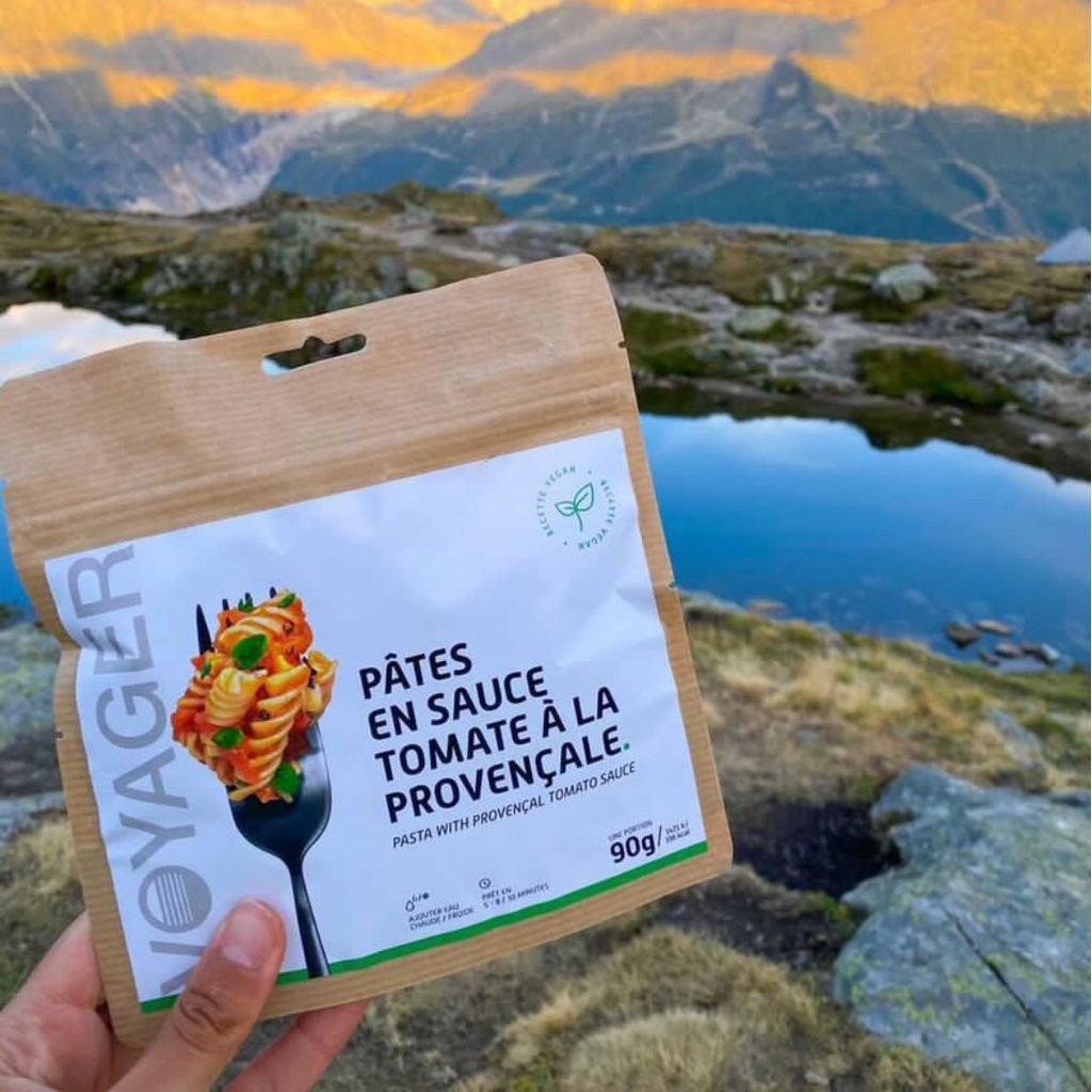 Pâtes en sauce tomate à la Provençale - Voyager