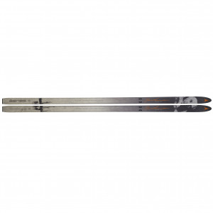 Skis Åsnes Amundsen Fram BC Waxless