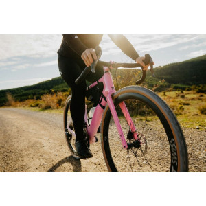 Sacoche de cadre imperméable et ultra légère Apidura Racing Frame Pack - 2,4 L