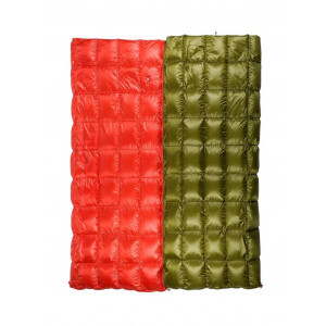 Pajak Quest Blanket Light