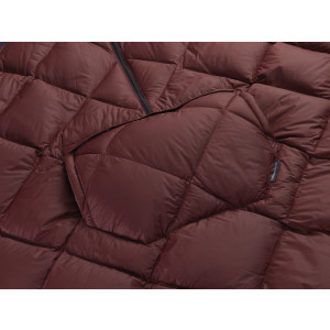 Thermarest Honcho Poncho Down Bordeaux