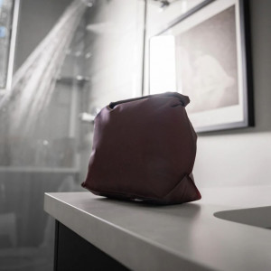 Trousse de toilette ultralégère et imperméable Matador FlatPak Waterproof Toiletry Case - Bordeaux/Garnet