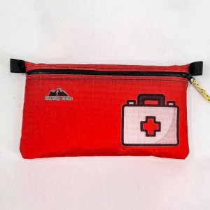 Hilltop Packs Zipper Pouches Classic Printed - Red Med Kit 1